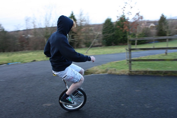 How To Ride Unicycle Backwards Like A Master